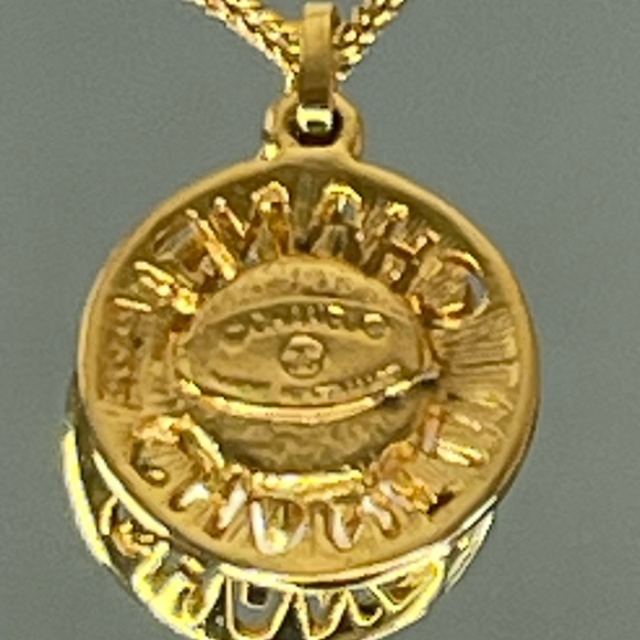 CHANEL Logo Pearl Round Gold Tone Pendant Necklace - Picture 7 of 12